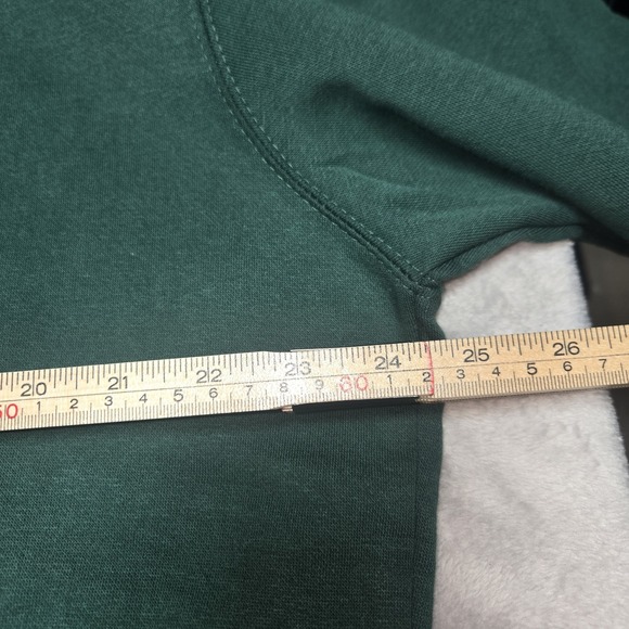 Michigan State Spartans Sweater Mens Large Embossed Logo Green NCAA Crewneck New - Picture 5 of 6